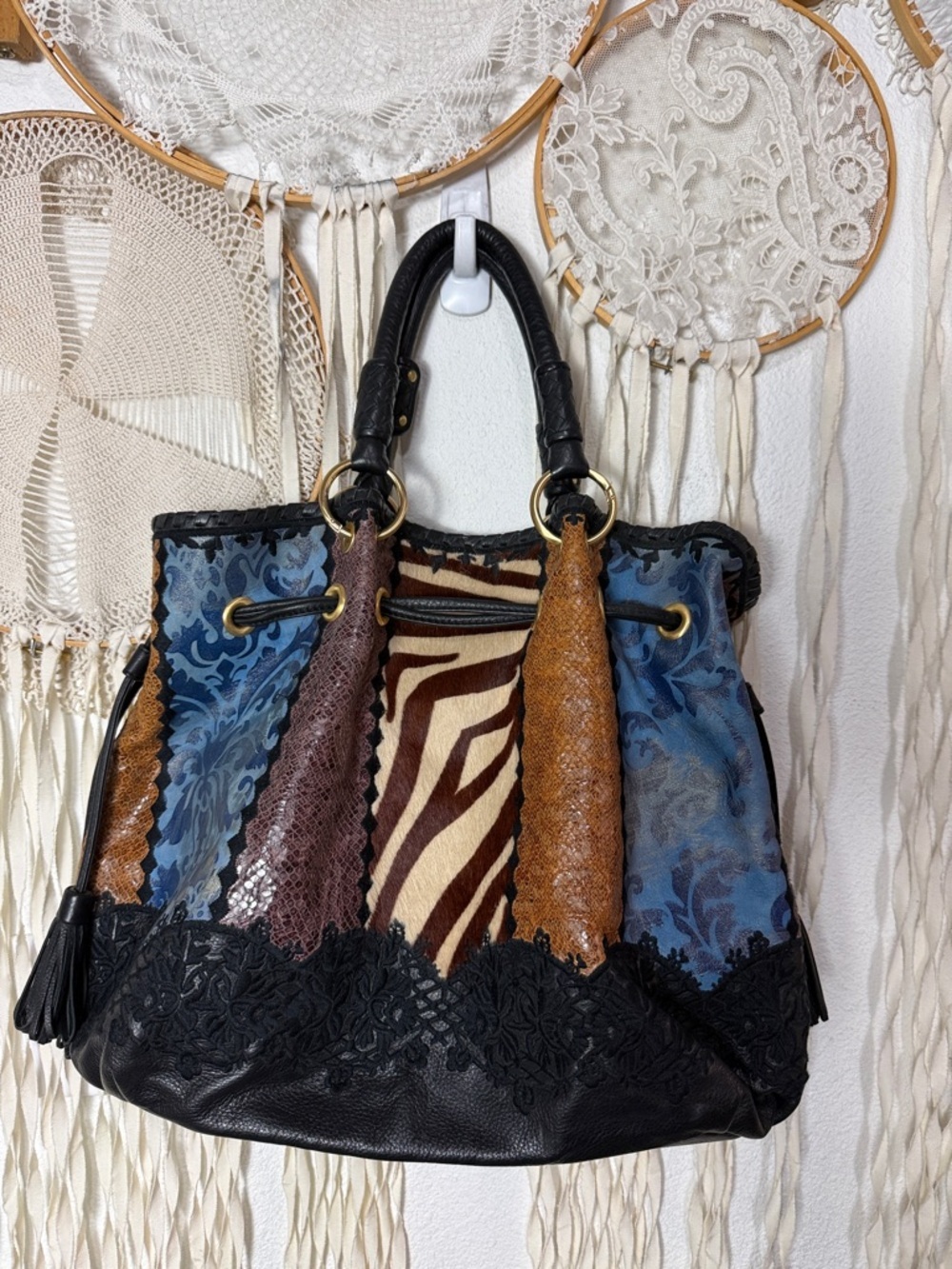 Isabella Fiore Vintage Leather and Patchwork Embroidered Handbag Purse - Picture 2 of 16